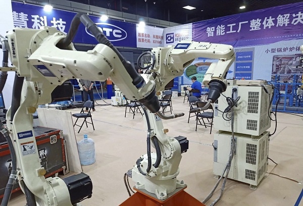 维多利亚老品牌vic(集团)官方网站