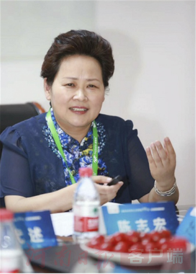 维多利亚老品牌vic(集团)官方网站