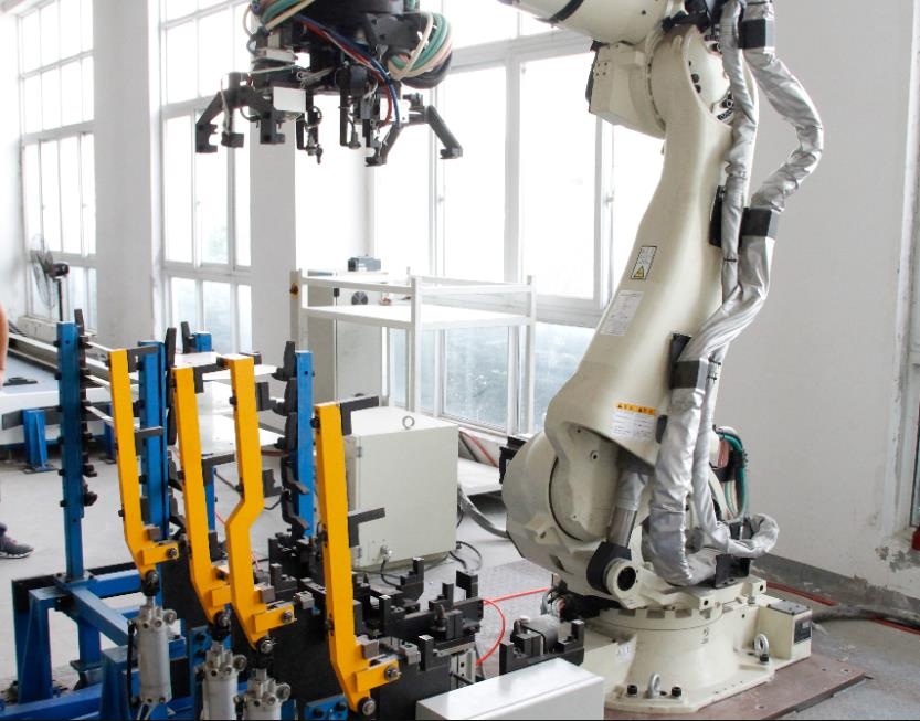 维多利亚老品牌vic(集团)官方网站