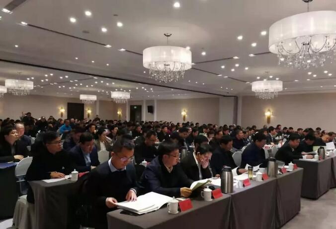 维多利亚老品牌vic(集团)官方网站