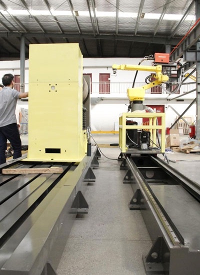 维多利亚老品牌vic(集团)官方网站